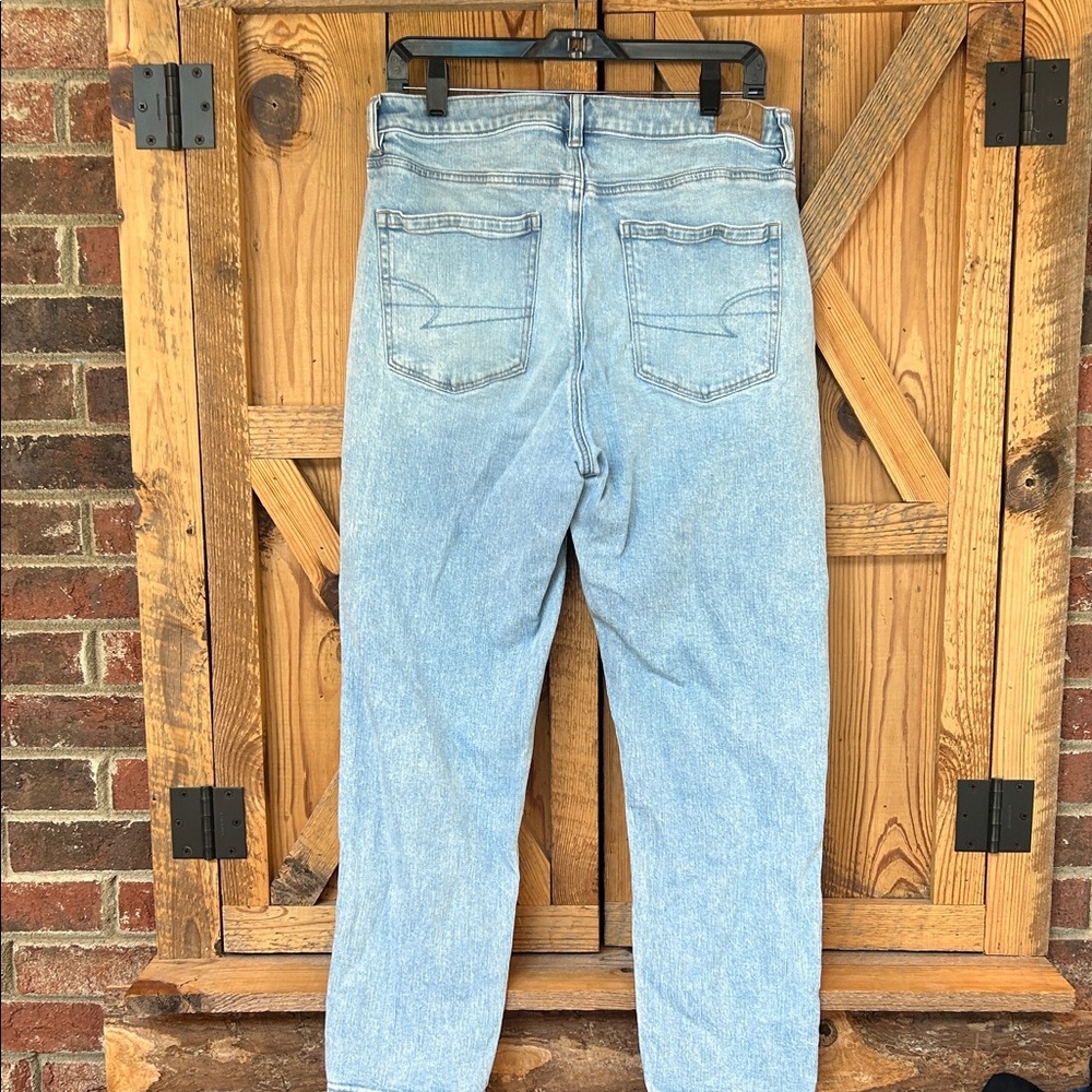 American Eagle Outfitters Light Blue Straight Women's Jeans